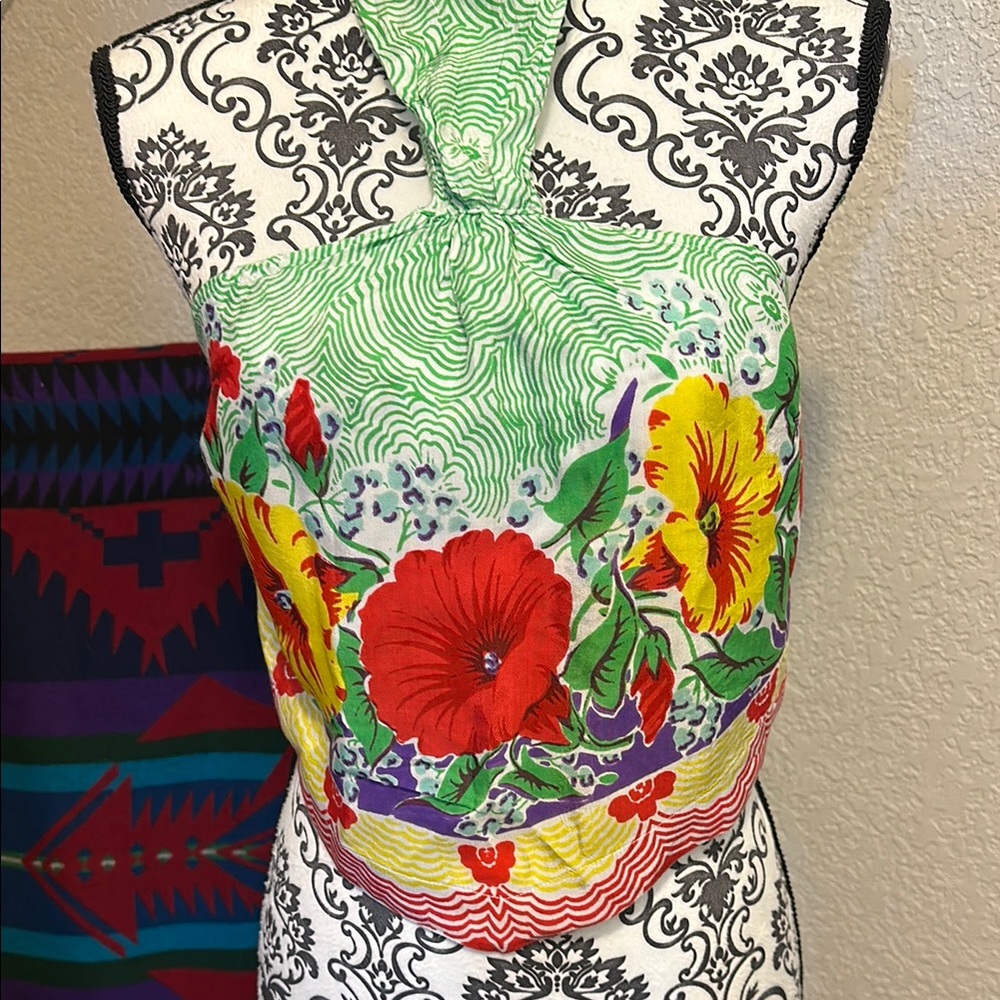 Urban Outfitters Halter Top Sz S